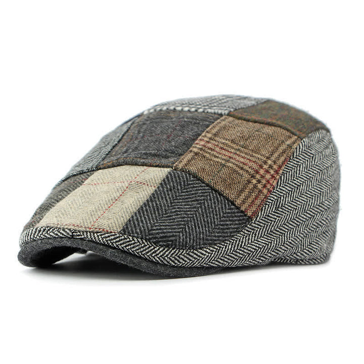 Baskenmütze mit Fischgrätenmuster und Patchwork-Muster im Retro-Stil