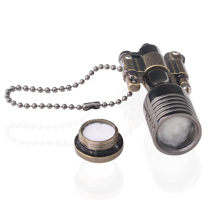 Altmodisches nachfüllbares Steampunk-Kerosinfeuerzeug