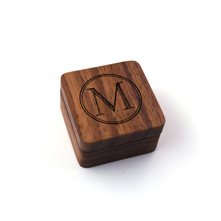 Personalisierte Manschettenknöpfe aus Holz mit graviertem Buchstaben für Herren