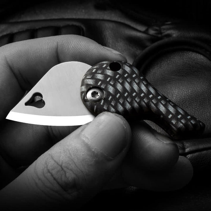 Herzförmiger Schlüsselanhänger mit hohler Klinge für Taschenklappmesser
