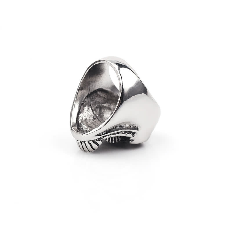 Flaschenöffnerring mit Gothic-Motiv „Lachender Totenkopf“