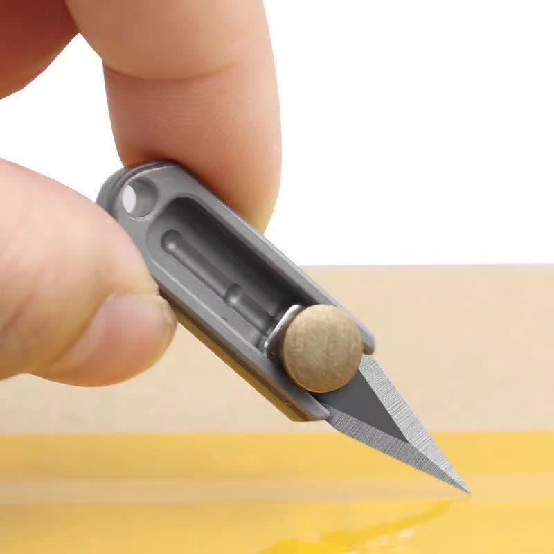 EDC-Werkzeug Messing Mini Push Blade Schlüsselanhänger