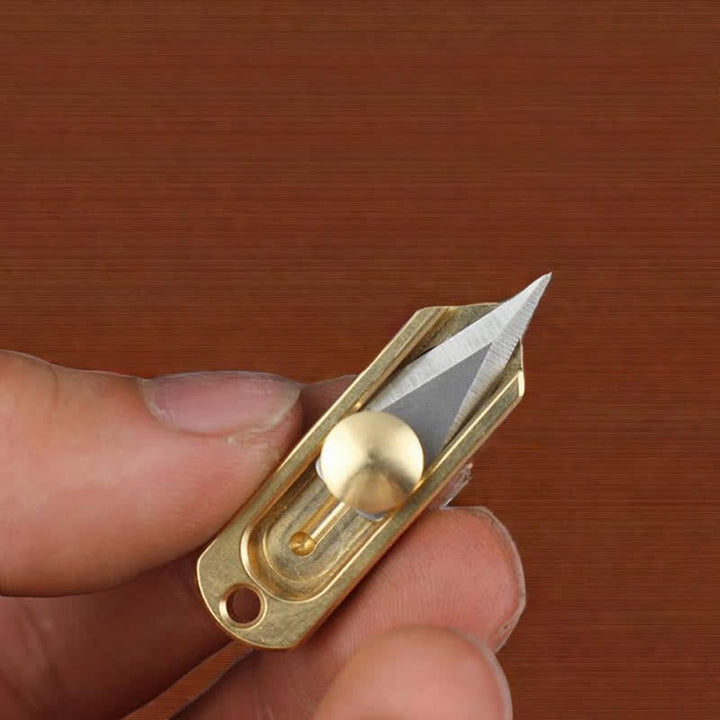 EDC-Werkzeug Messing Mini Push Blade Schlüsselanhänger