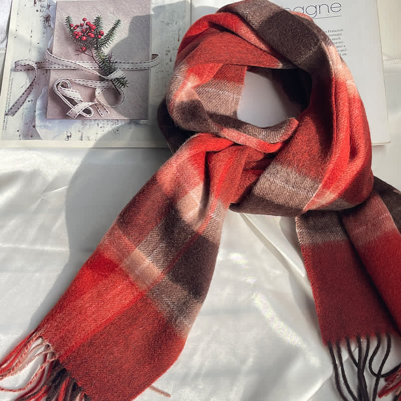 Unisex Vintage Kaschmirschal in passender Farbe mit Karomuster