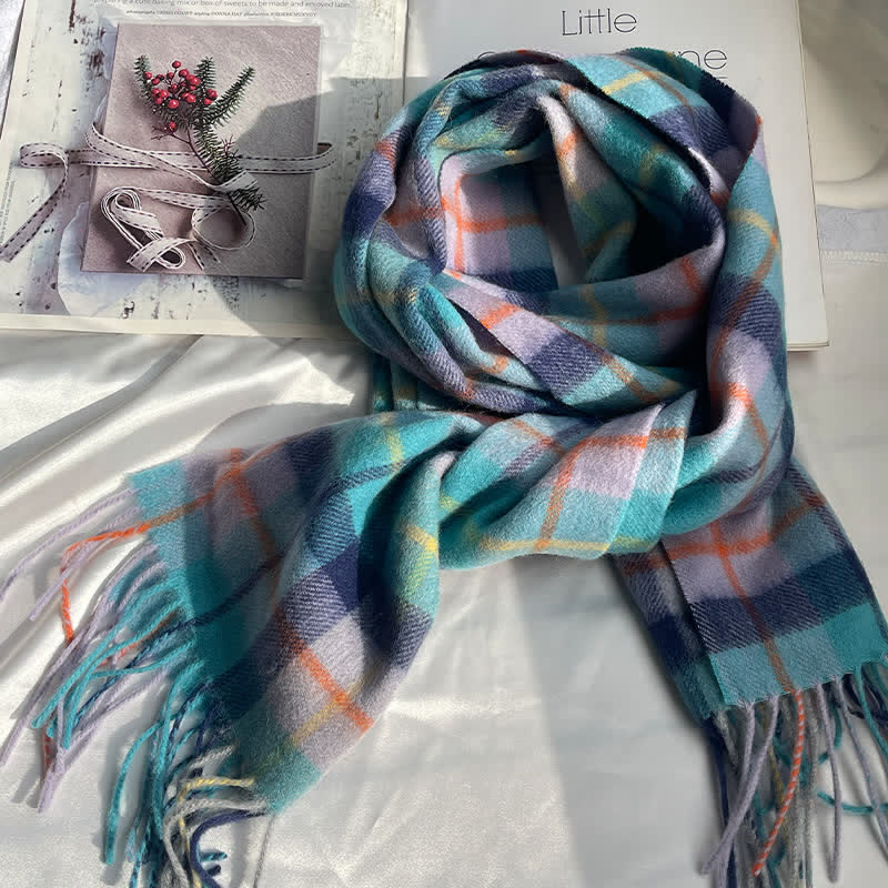 Unisex Vintage Kaschmirschal in passender Farbe mit Karomuster