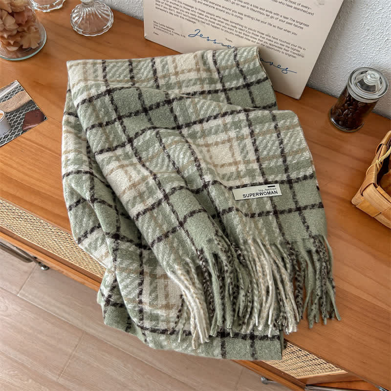 Wärmerer, übergroßer Unisex-Winterschal mit Quasten und Karomuster
