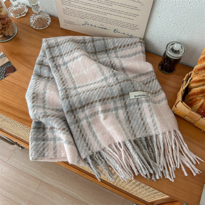 Wärmerer, übergroßer Unisex-Winterschal mit Quasten und Karomuster