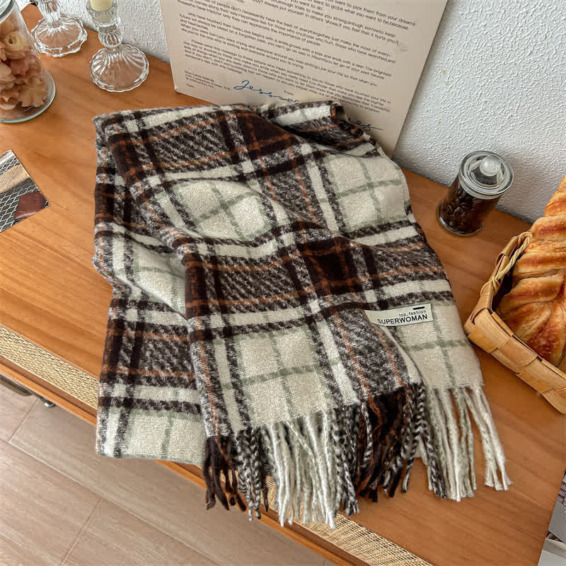Wärmerer, übergroßer Unisex-Winterschal mit Quasten und Karomuster