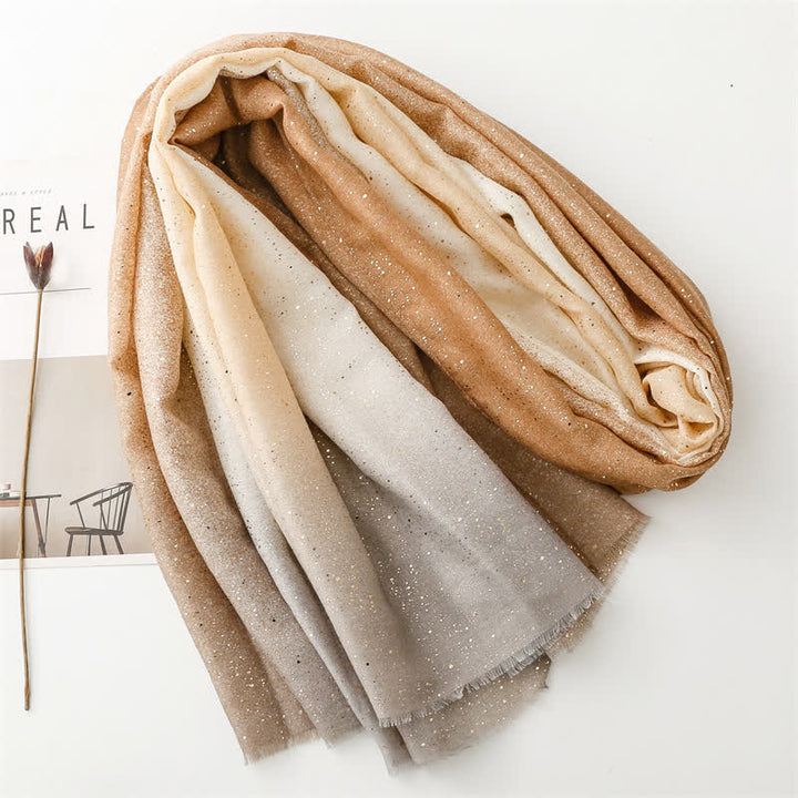 Eleganter dünner Damenschal mit Foliendruck und Farbverlauf