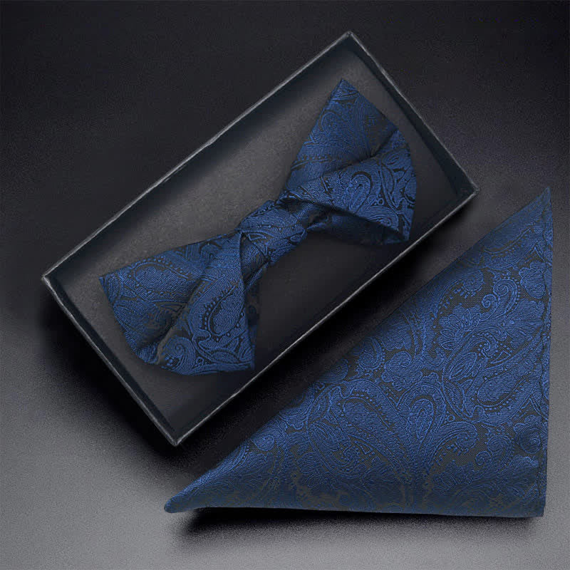 3-teiliges Herren-Set mit Fliege und Paisleymuster in Marineblau mit Anstecknadel
