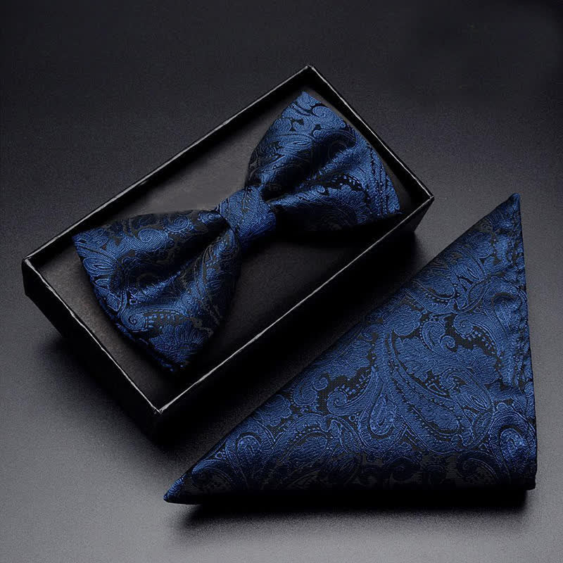 3-teiliges Herren-Set mit Fliege und Paisleymuster in Marineblau mit Anstecknadel