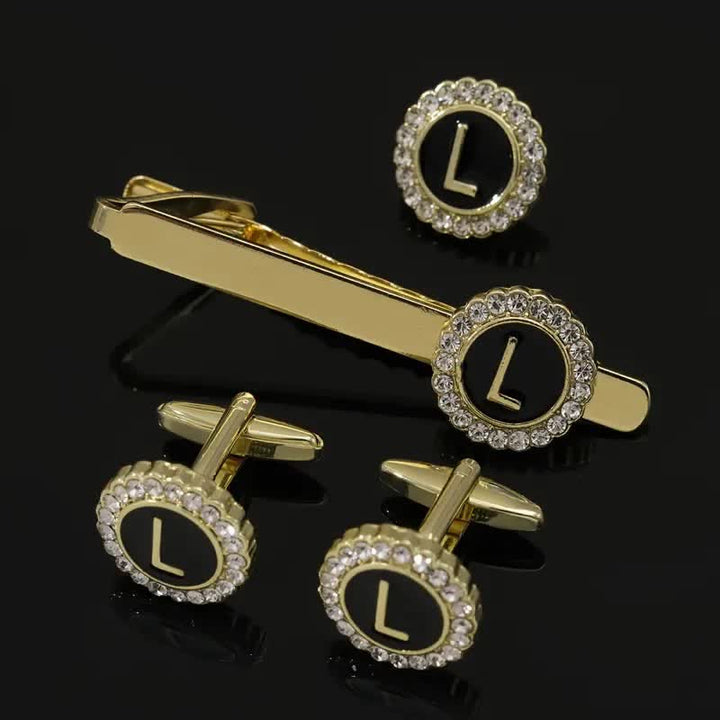 3-teiliges Set aus goldenen Krawattenklammern und Broschen mit 26 Großbuchstaben für Herren - L - image 11