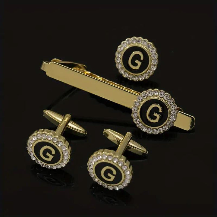 3-teiliges Set aus goldenen Krawattenklammern und Broschen mit 26 Großbuchstaben für Herren - G - image 6