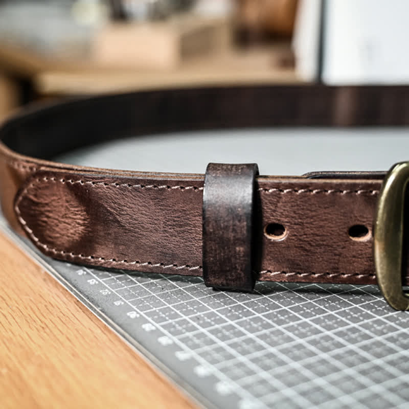 Retro-Ledergürtel mit Messingschnalle im Used-Look und handgefertigten Nähten - image 10