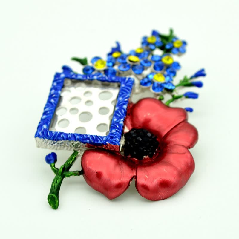 Mohnblumen-Brosche mit Strasssteinen und Bilderrahmen