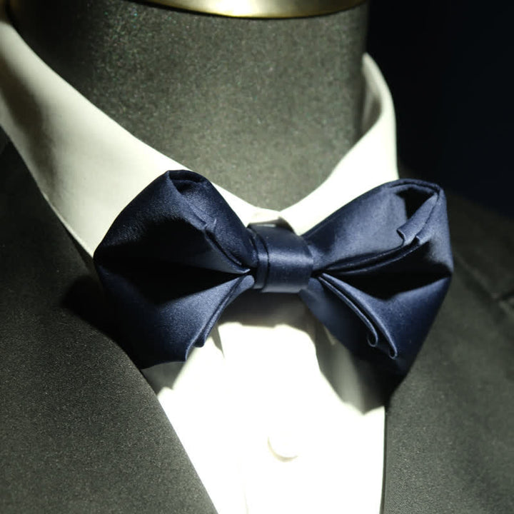 Marineblaue Hochzeitsfliege in einzigartiger Form für Herren