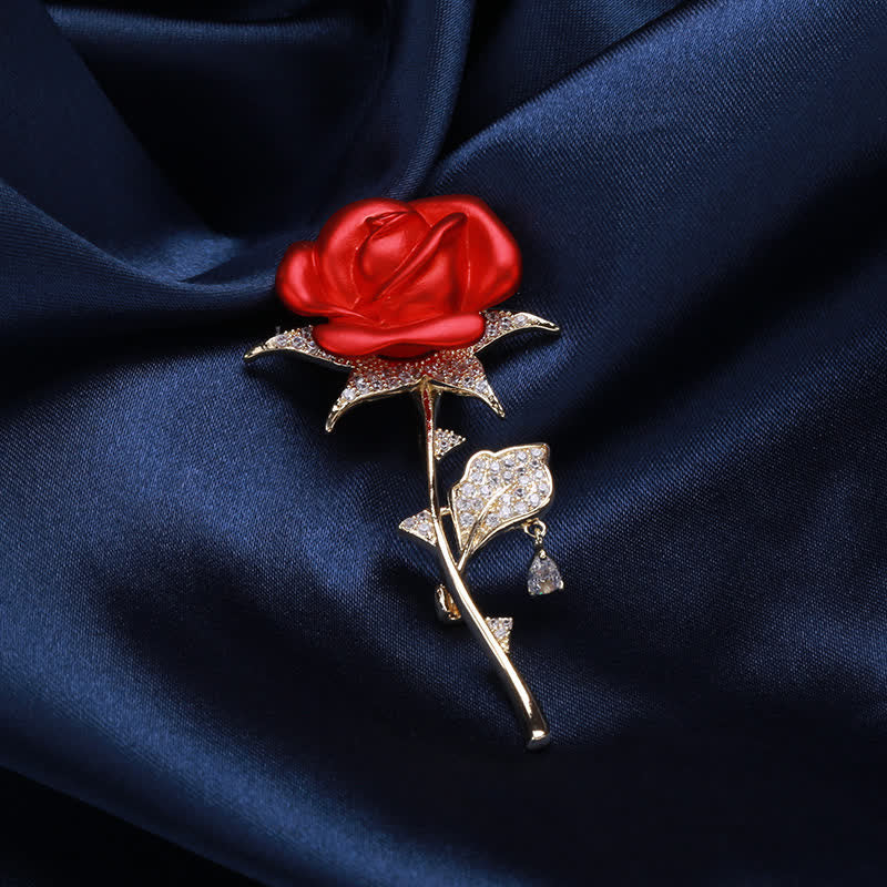 Elegante zarte rote Rose Zirkon Brosche