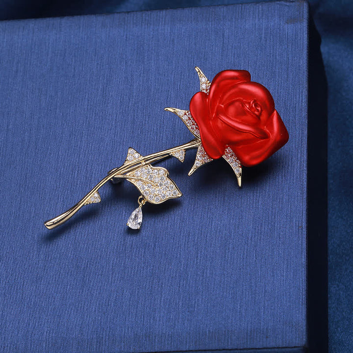 Elegante zarte rote Rose Zirkon Brosche