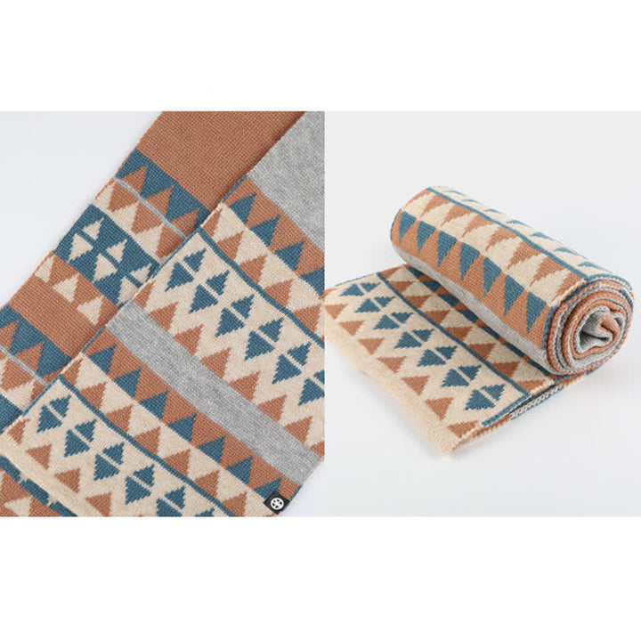 3-teiliges Unisex-Set mit Strickmütze, Schal und Handschuhen mit Dreiecksmuster und Fellbommel