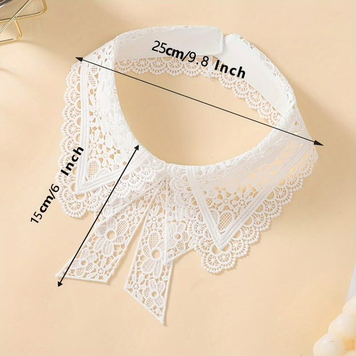 Abnehmbare Halbhemdbluse mit falschem Kragen aus Blumenspitze