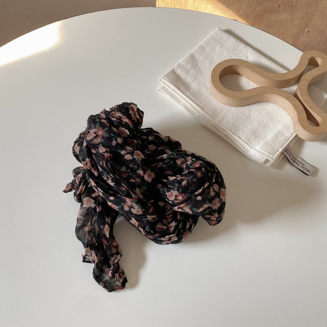 Dünner, weicher Vintage-Schal mit Plissee und Blumenmuster für Damen