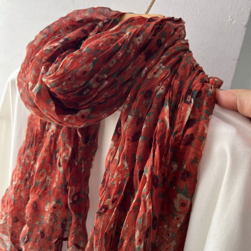 Weicher Damenschal mit plissiertem Blumenmuster für den Frühling