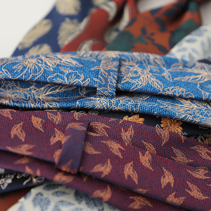 Herren-Krawatte im Vintage-Stil aus Jacquard mit flatternden Federn