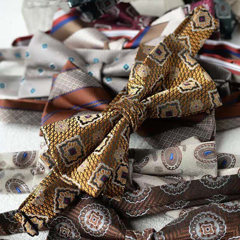 Doppellagige Fliege mit Einstecktuch und Vintage-Print für Herren