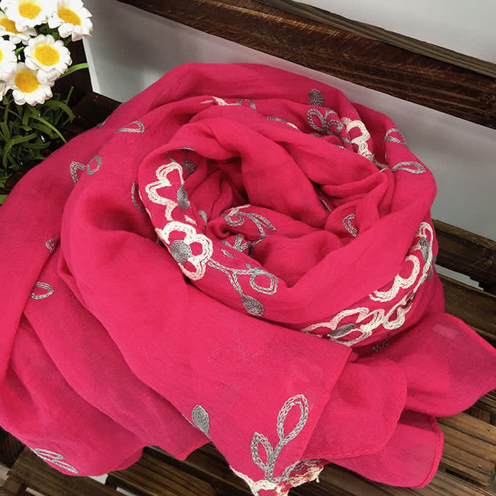 Dünner Damenschal aus Baumwollleinen mit Blumenstickerei