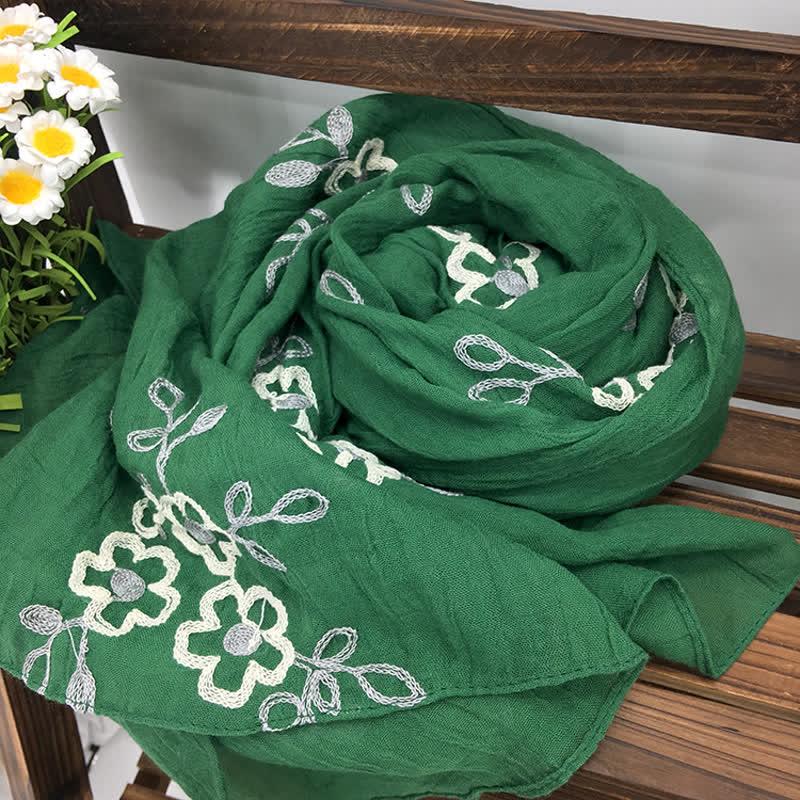Dünner Damenschal aus Baumwollleinen mit Blumenstickerei