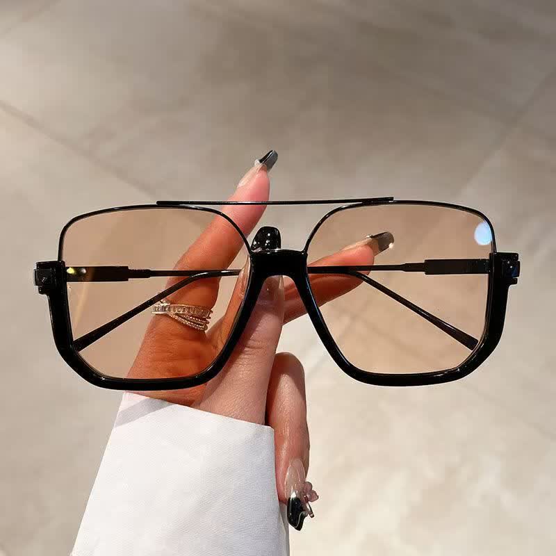 Übergroße Sonnenbrille mit quadratischem Rahmen und Sonnenschutz
