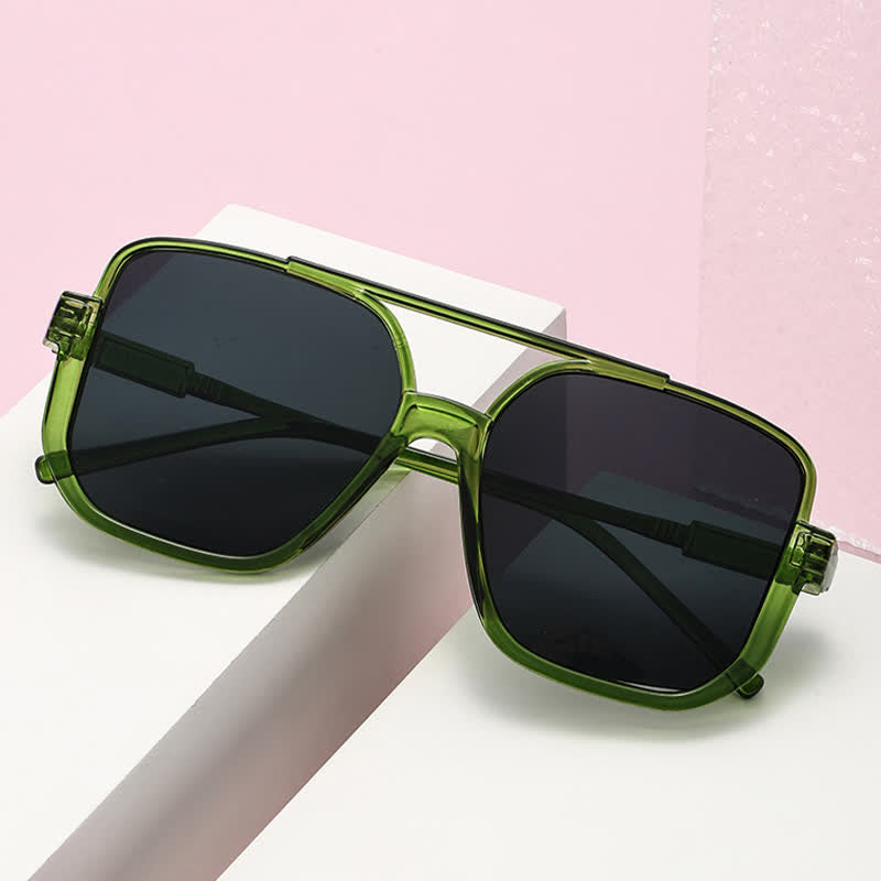 Übergroße Sonnenbrille mit quadratischem Rahmen und Sonnenschutz