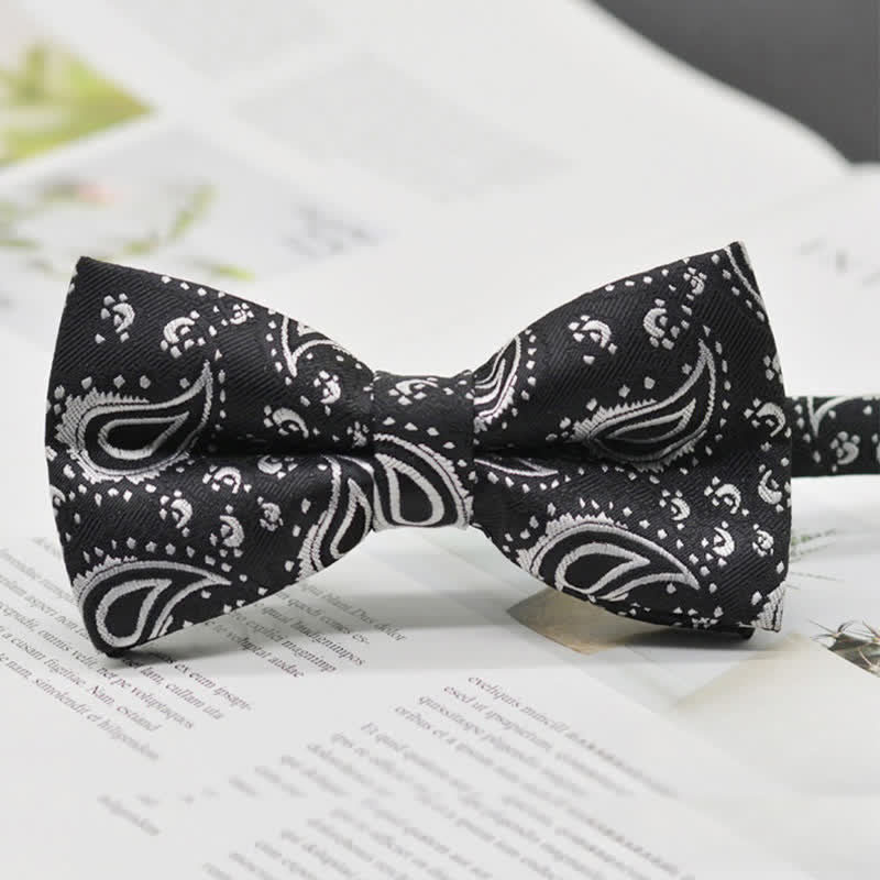 Elegante Fliege für Herren mit Paisley-Vintage-Kunstmuster