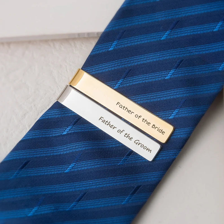 Krawattennadel für Hochzeiten mit individuellem Text