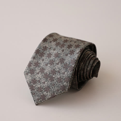 Herren-Krawatte mit Schokoladenblumen-Mini-Blumenmuster