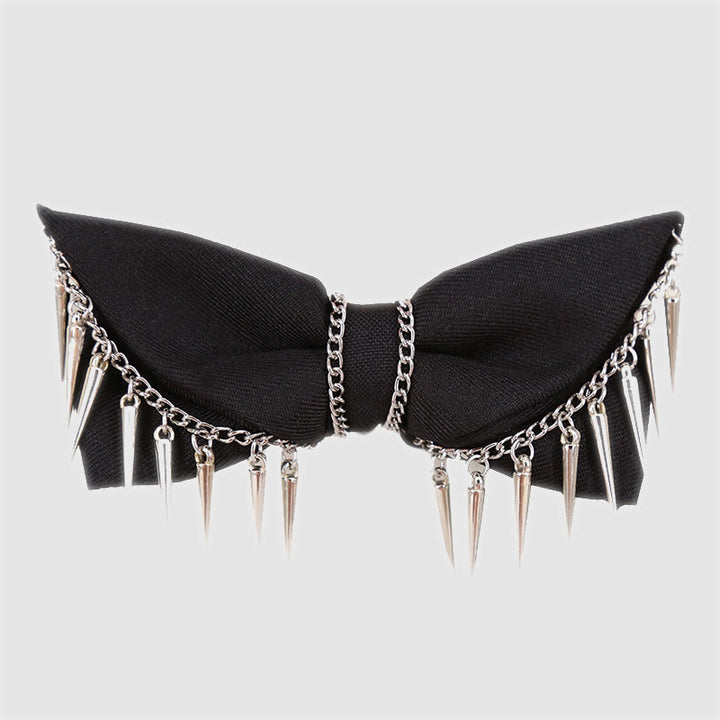 Herren-Fliege im Punk-Stil mit Nietenkette und Quasten