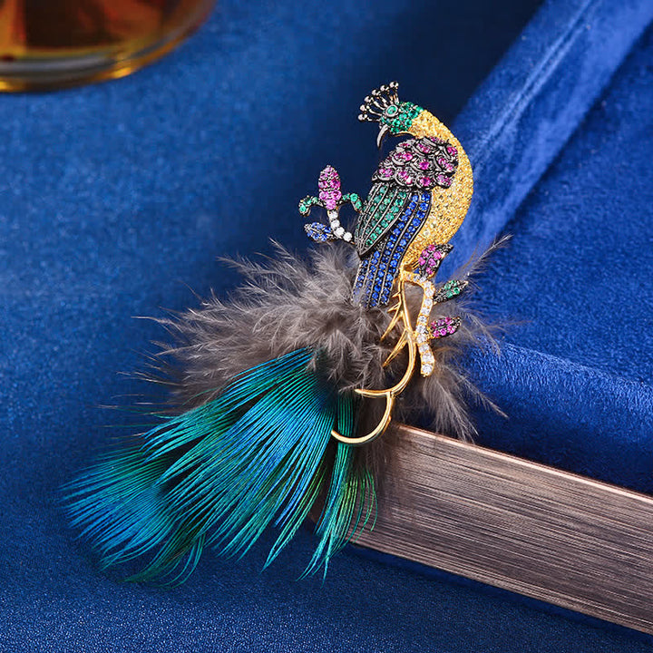 Exquisite Brosche mit glitzernden Strasssteinen und Pfauenfedern für Damen