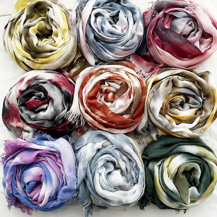 Leichter Schal mit Batik-Kunstdruck für Damen, dünn