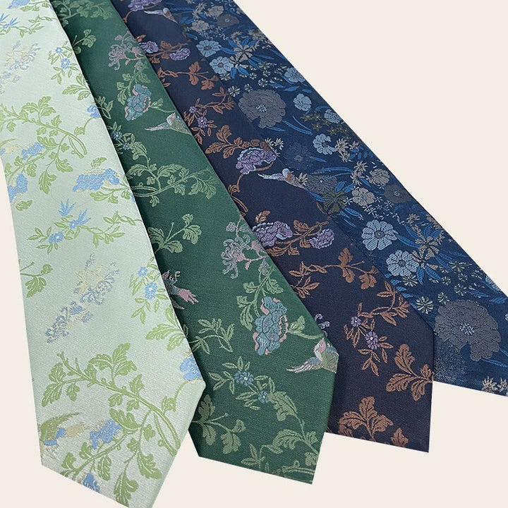 Herren-Krawatte aus Polyester im Urlaubsstil mit Blumenmuster