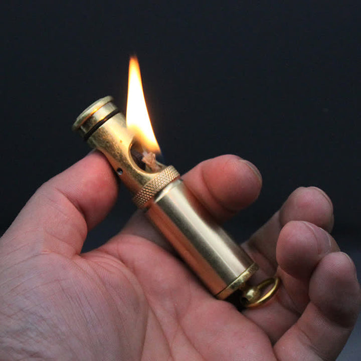 Retro Bronze Schlüsselanhänger Ring Tragbares nachfüllbares Kerosinfeuerzeug