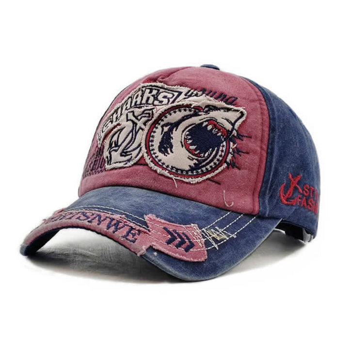 Gewaschene Retro-Baseballkappe mit Hai-Stickerei und ausgefranstem Rand - Rot - Einstellbar (21 5/8"-23 5/8") - image 0