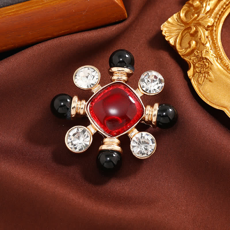 Damen-Brosche im Barockstil mit geometrischem, quadratischem Strass