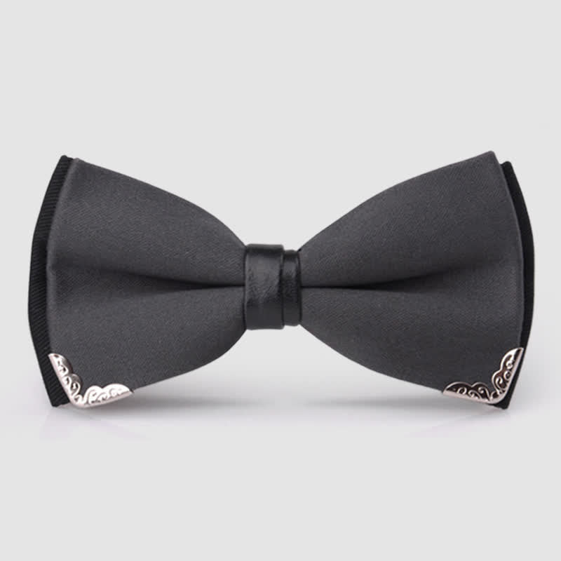 Herren Elegante Goldene Fliege mit Metallbesatz