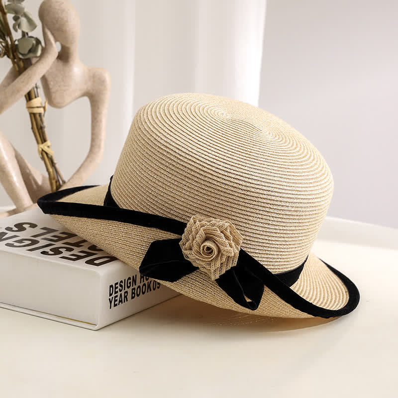 Eleganter zweifarbiger faltbarer Strohhut mit Blumenmuster für Damen