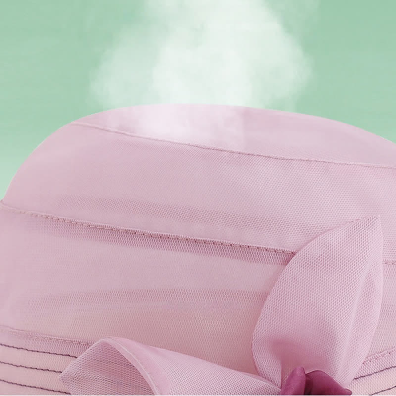 Breiter dekorativer Blumenhut aus echter Seide für Damen im Sommerkleid