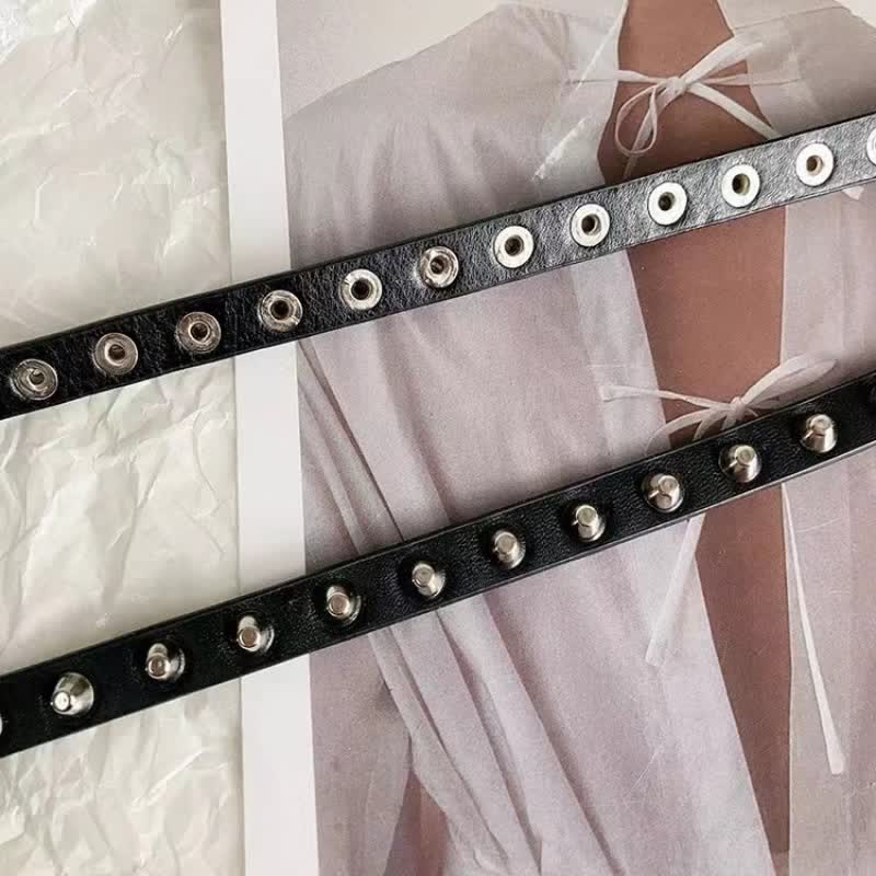Schwarzer, extra langer, doppellagiger, lässiger Punk-Nieten-Ledergürtel für Damen