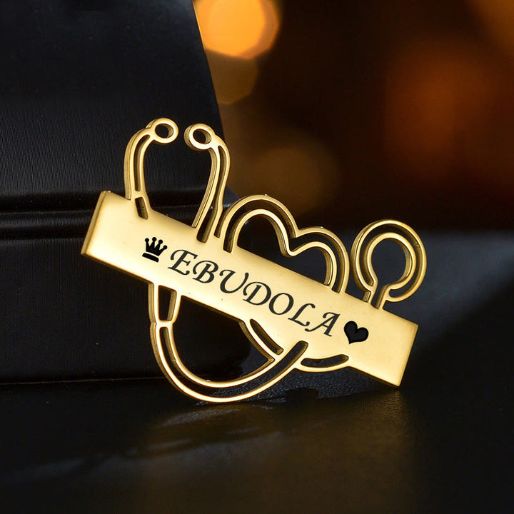 Benutzerdefinierte Name Gold Lange Streifen Stethoskop Brosche