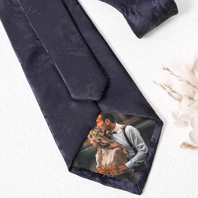 Herren Krawatte mit Einstecktuch und Pfingstrose-Muster, klassische Blume