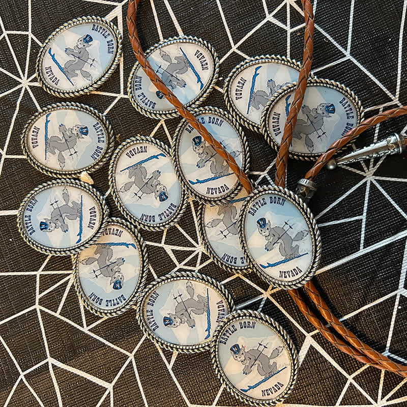 Lustige Bolo-Krawatte aus braunem Leder mit individuellem Foto