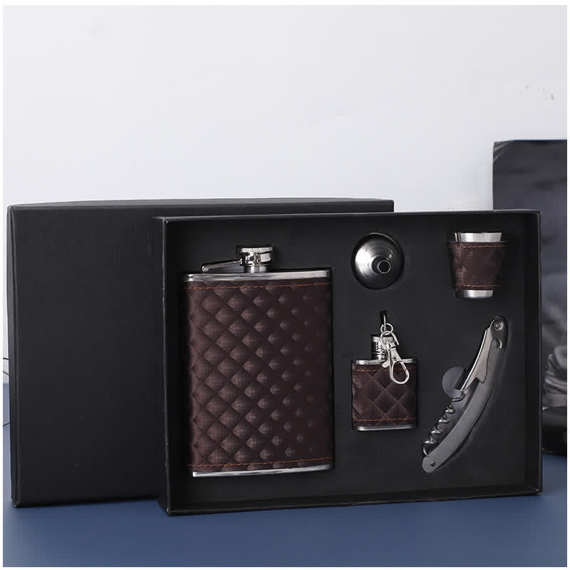 5-teiliges Geschenkset mit kleinem Krug und Flaschenöffner aus braunem Leder, 237 ml